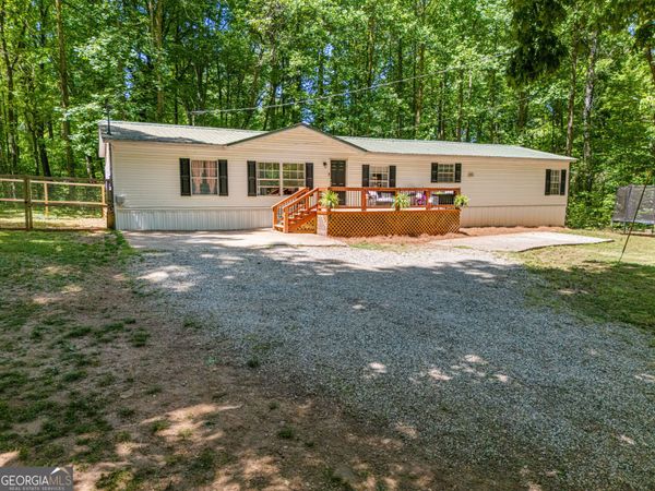 553 Pleasant Acres Drive, Maysville, GA 30558