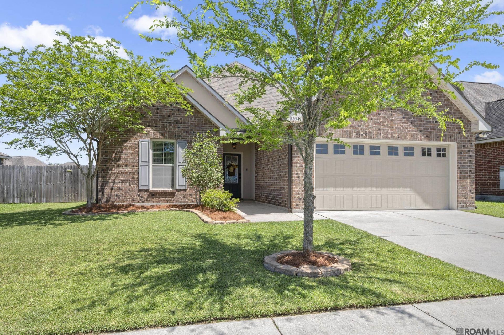 18334 Crows Nest Dr, Prairieville, LA 70769 Main Photo