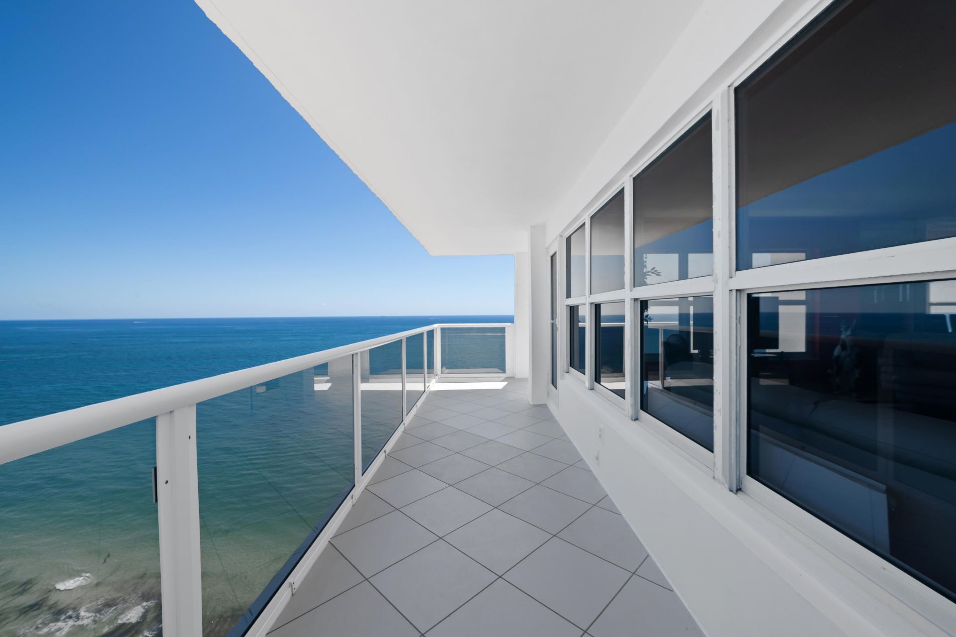 3500 Galt Ocean Drive, Unit 2217, Fort Lauderdale, FL 33308 Photo