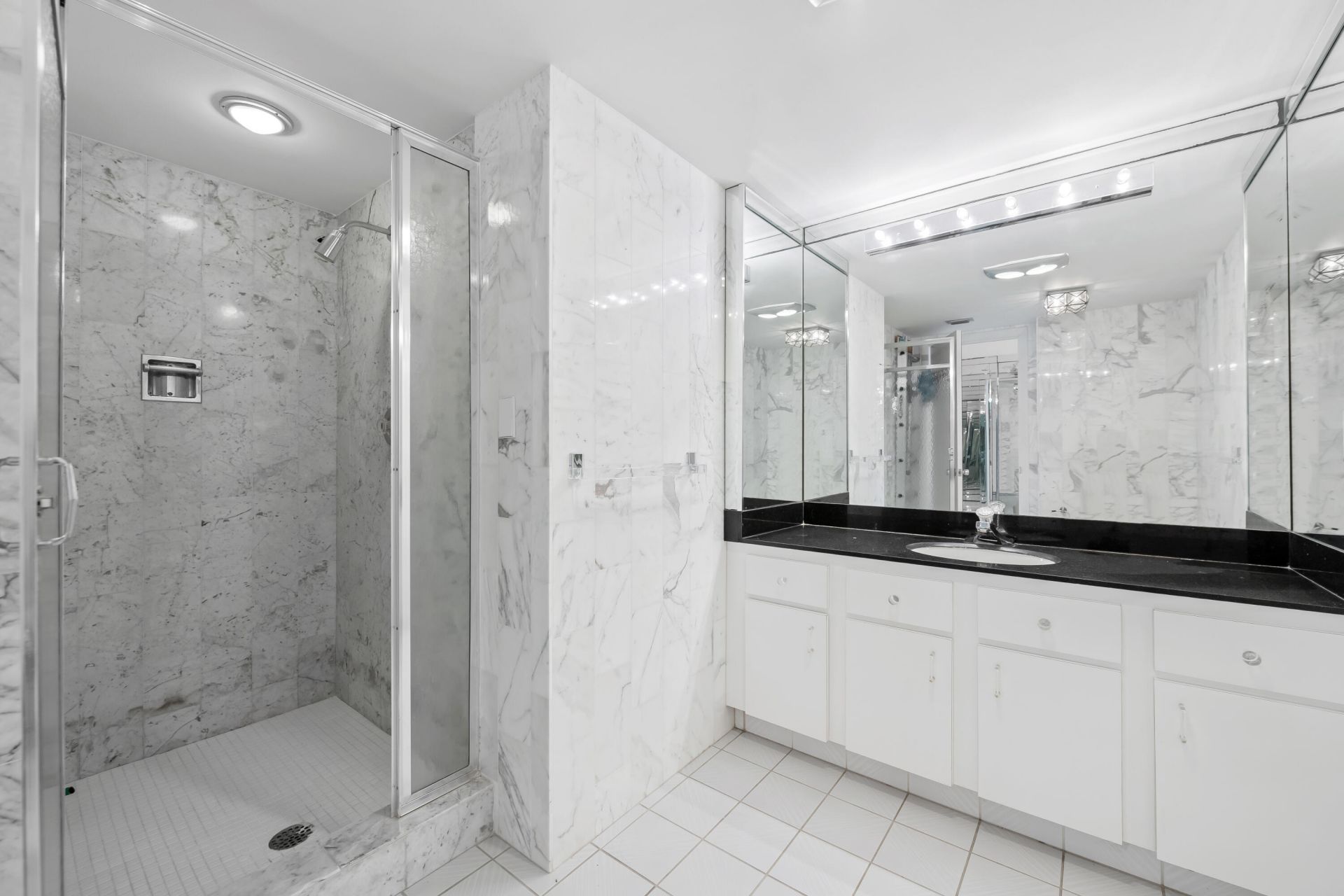 3500 Galt Ocean Drive, Unit 2217, Fort Lauderdale, FL 33308 Photo