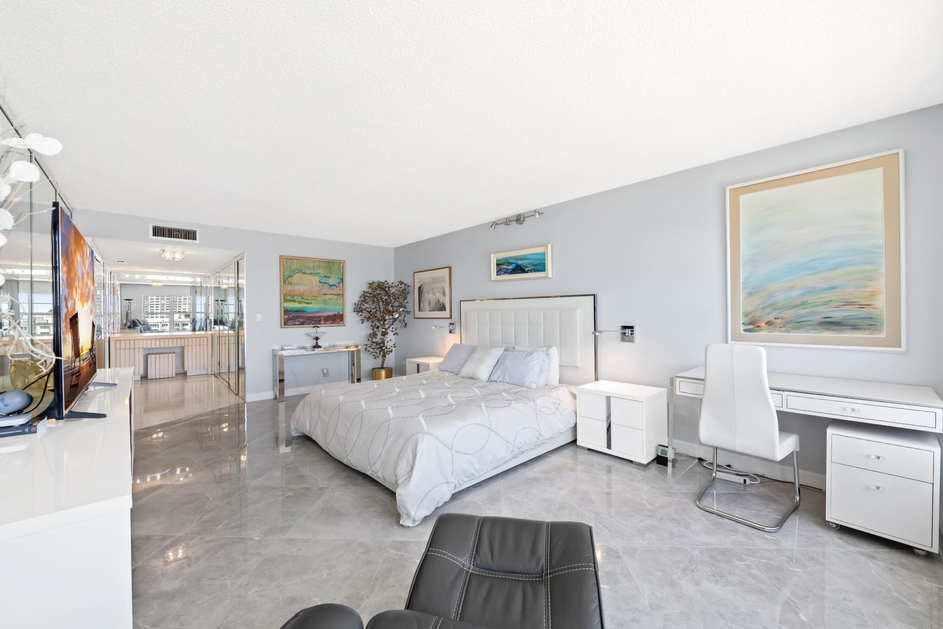 3500 Galt Ocean Drive, Unit 2217, Fort Lauderdale, FL 33308 Photo