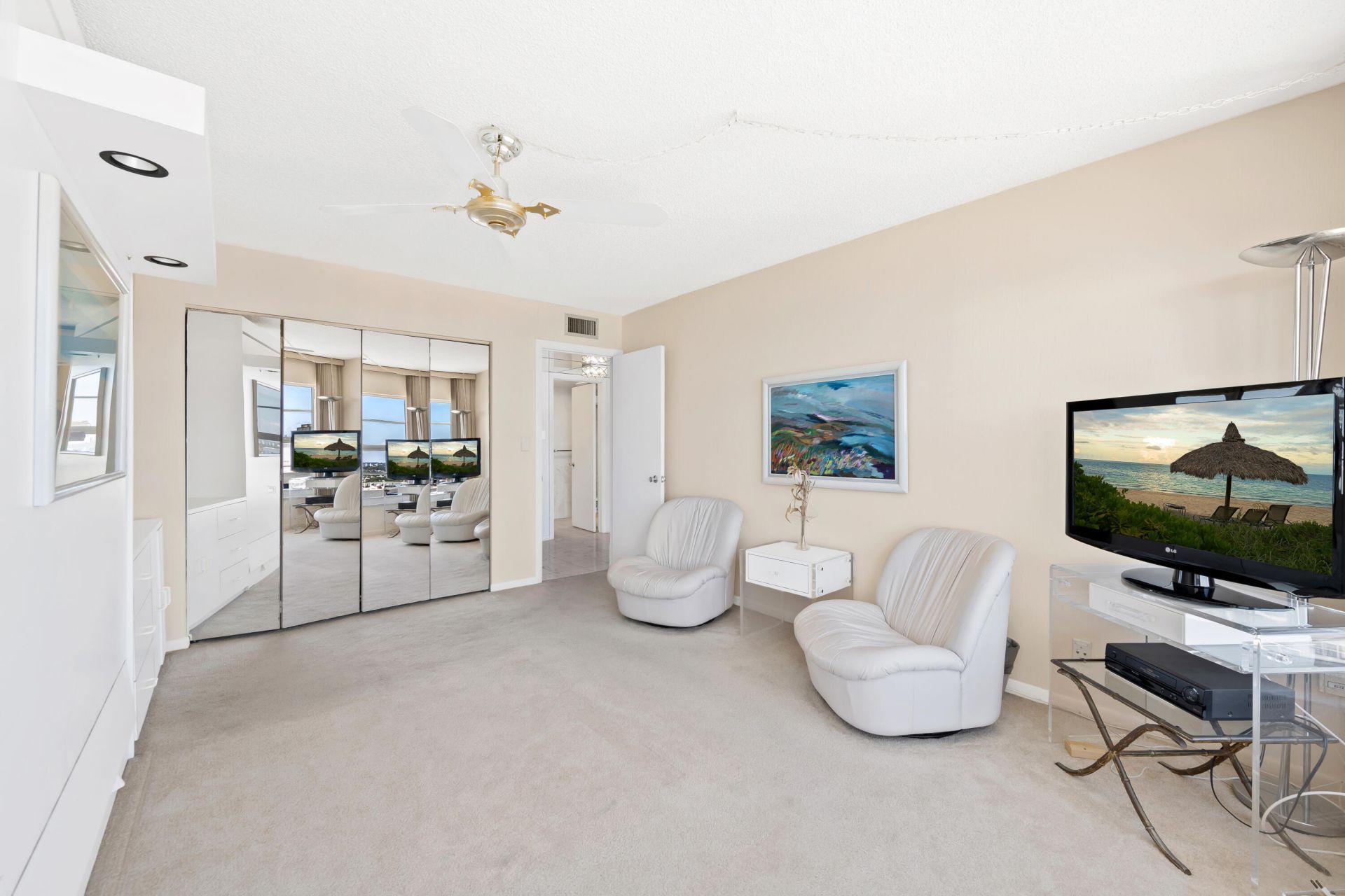 3500 Galt Ocean Drive, Unit 2217, Fort Lauderdale, FL 33308 Photo