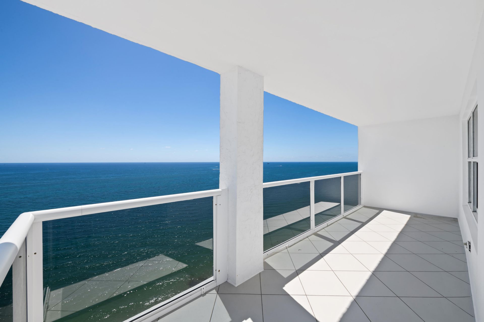 3500 Galt Ocean Drive, Unit 2217, Fort Lauderdale, FL 33308 Photo