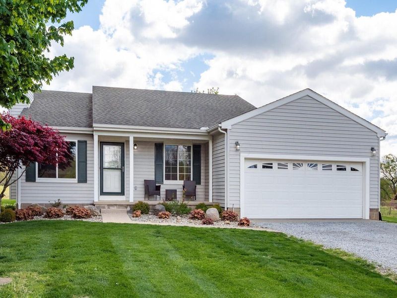 10343 Smoke Road SW, Etna, OH 43062 Photo 3