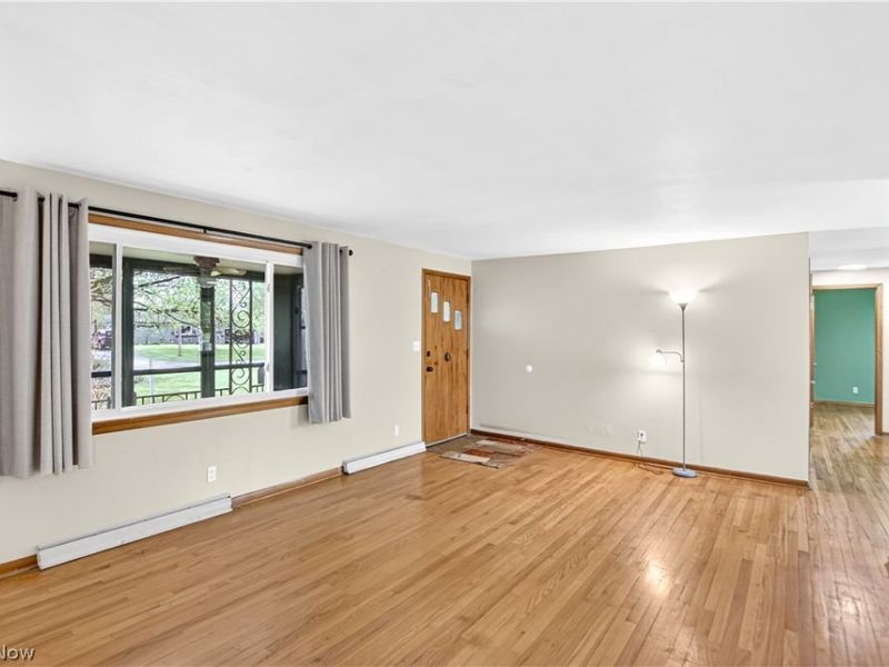 39568 Carol Lane, Elyria, OH 44035 Photo 13