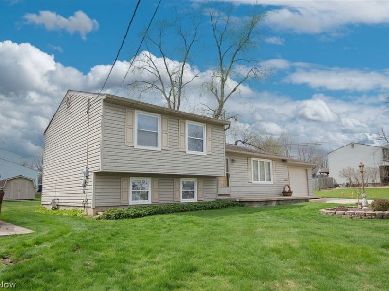 719 Oregon Avenue , Mc Donald, OH 44437 Photo 2