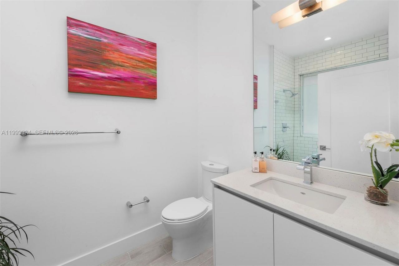 41 N Shore Dr , Miami Beach, FL 33141 Photo