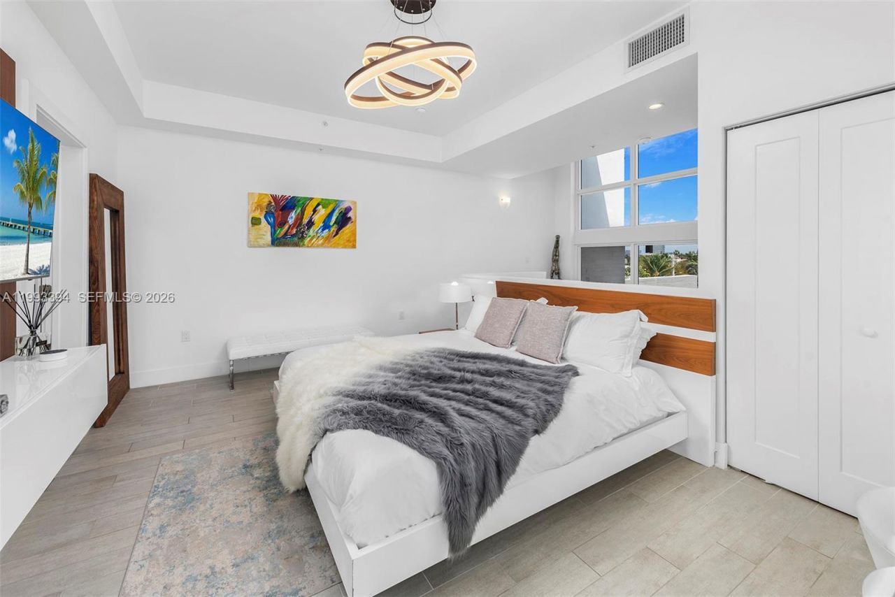 41 N Shore Dr , Miami Beach, FL 33141 Photo