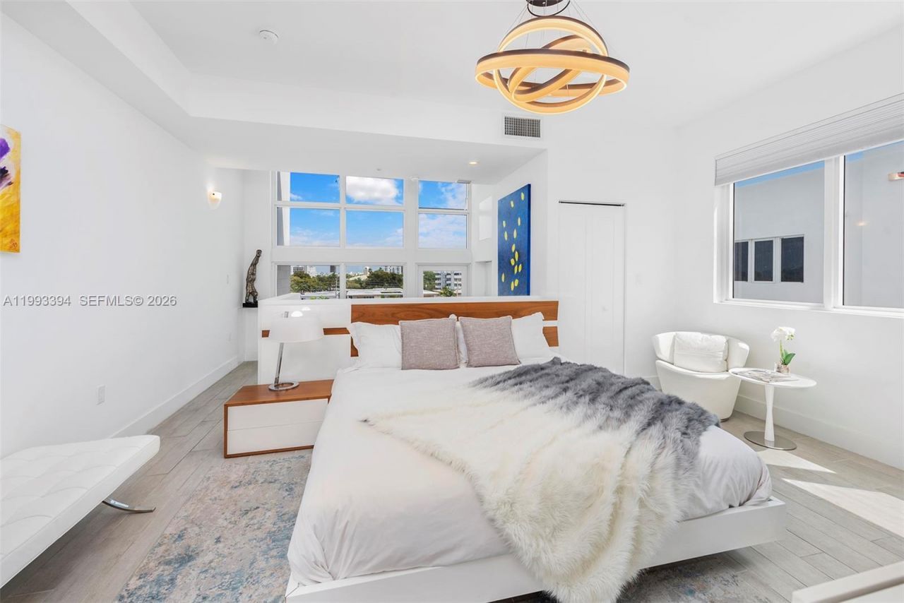 41 N Shore Dr , Miami Beach, FL 33141 Photo
