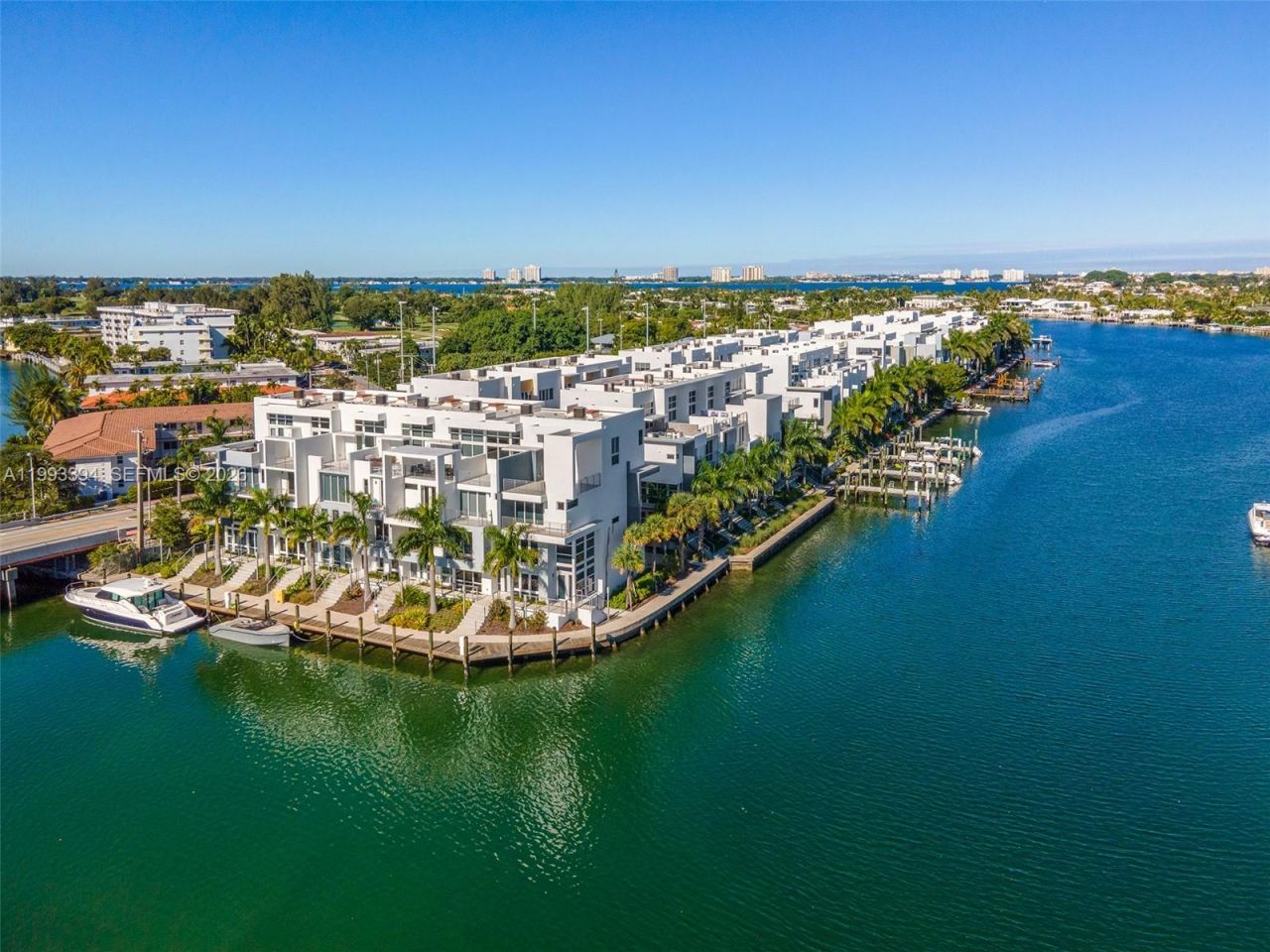 41 N Shore Dr , Miami Beach, FL 33141 Photo