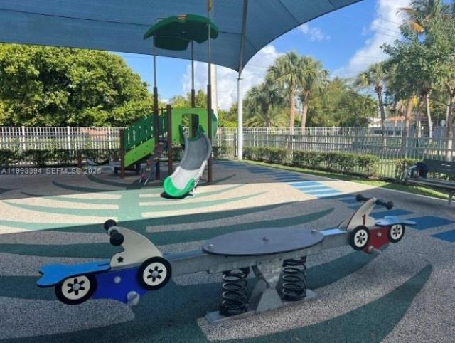 41 N Shore Dr , Miami Beach, FL 33141 Photo