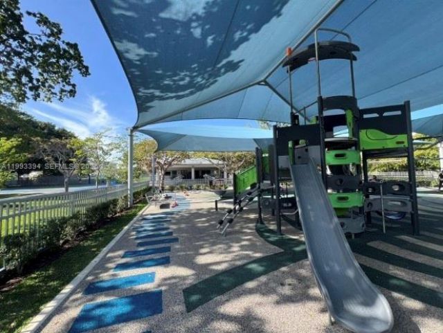 41 N Shore Dr , Miami Beach, FL 33141 Photo