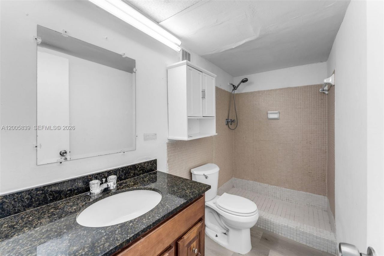 7560 SW 82nd St, Unit G112, Miami, FL 33143 Photo