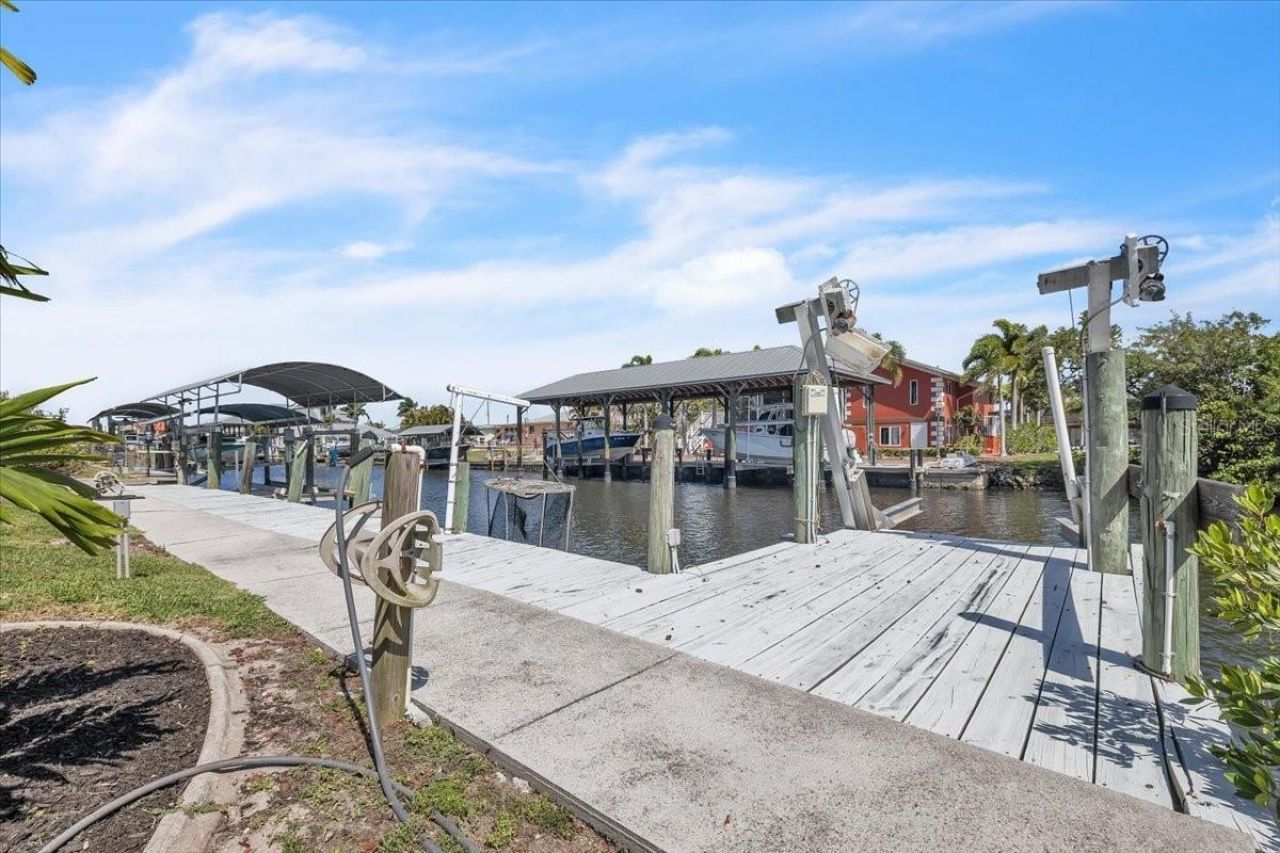 24262 Captain Kidd Boulevard, Punta Gorda, FL 33955 Photo