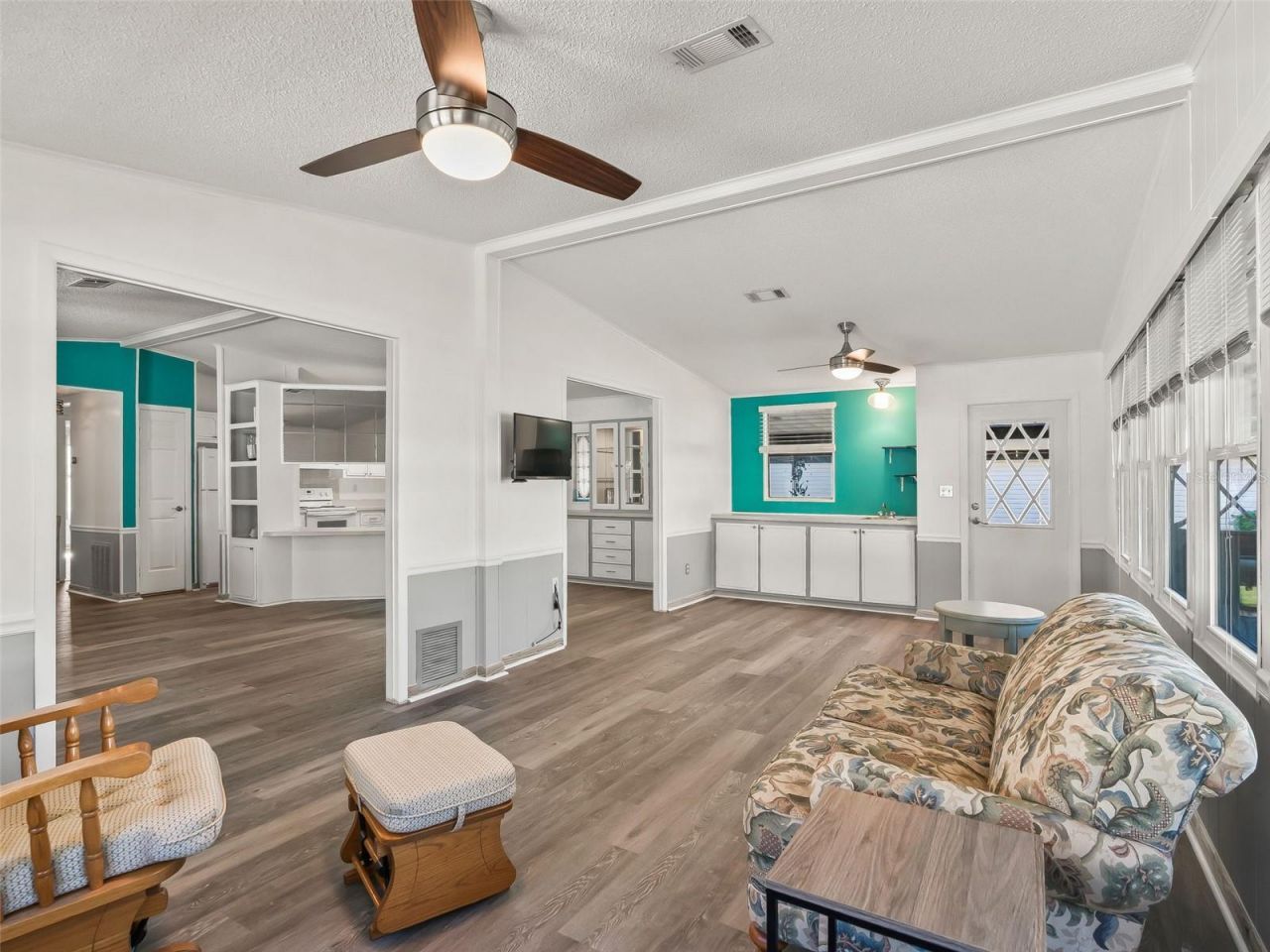 1514 Hillcrest Drive , Lady Lake, FL 32159 Photo