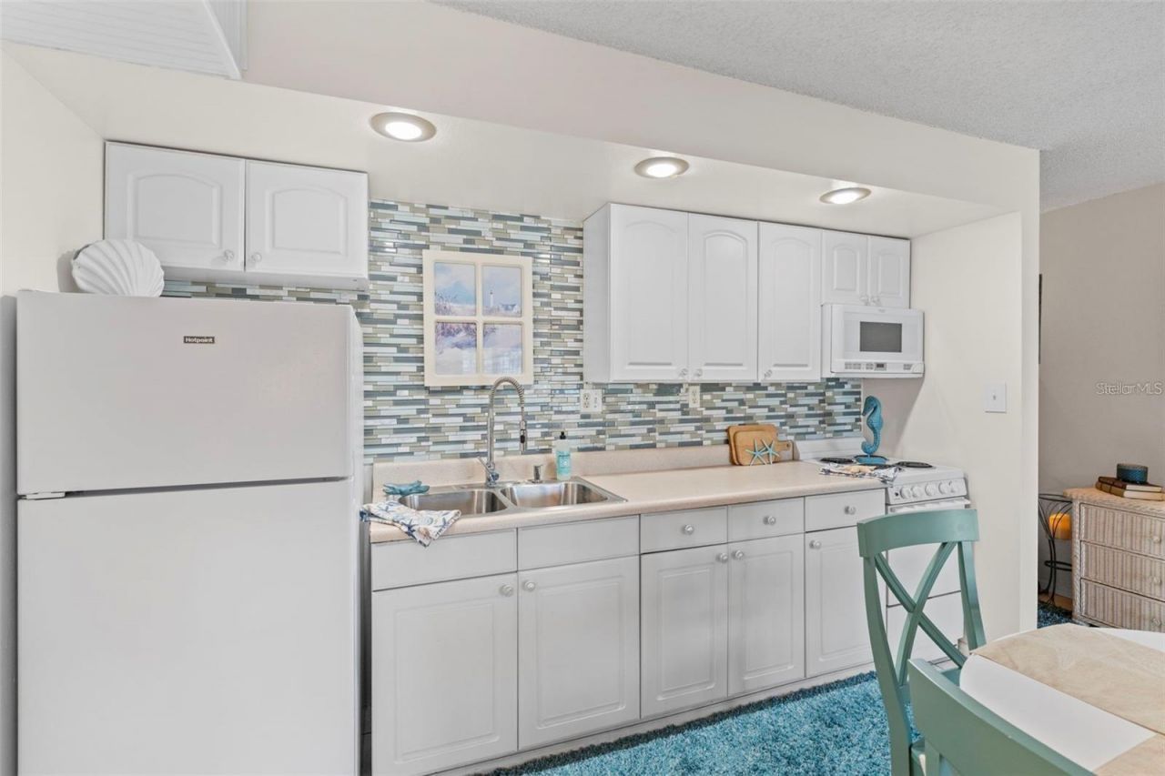 3700 S Atlantic Avenue, Unit 215, New Smyrna Beach, FL 32169 Photo