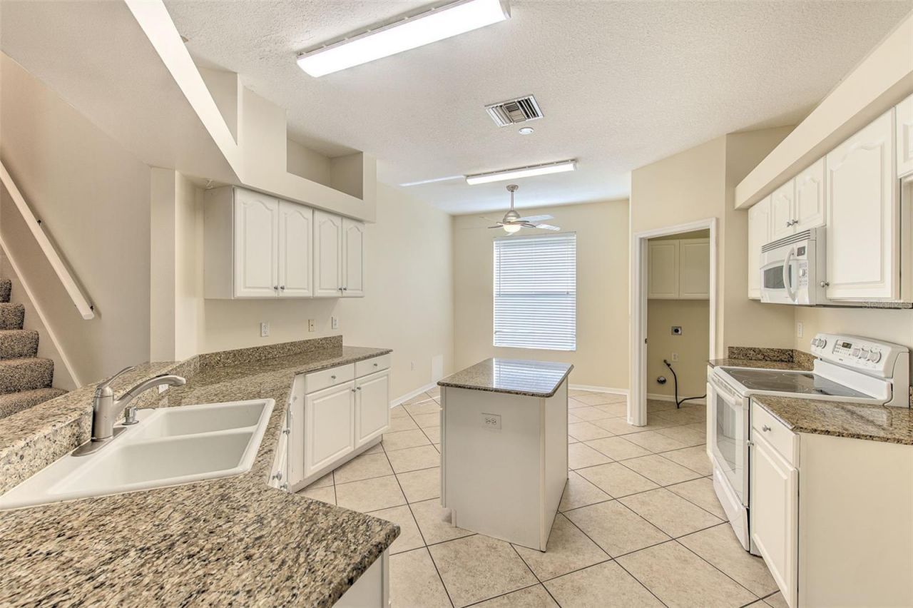 27601 Baybrook Loop, Wesley Chapel, FL 33544 Photo