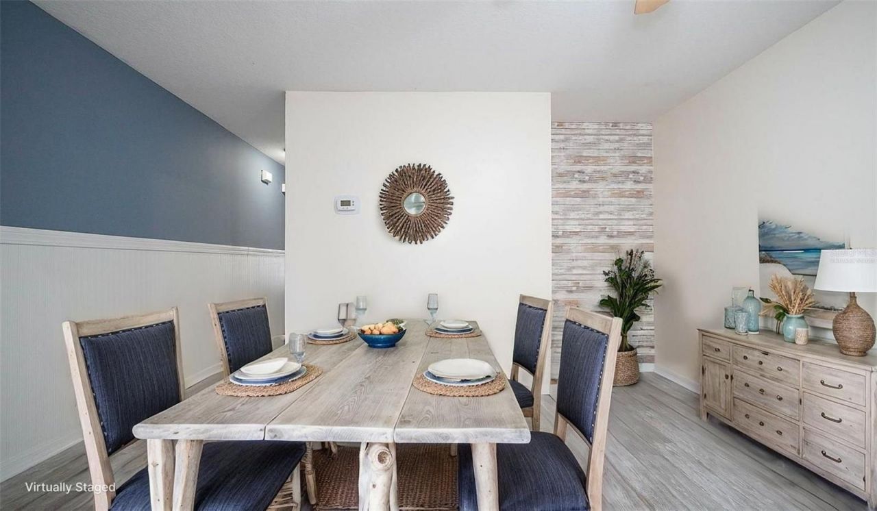 176 Coquina Bay Dr Drive , Saint Petersburg, FL 33705 Photo