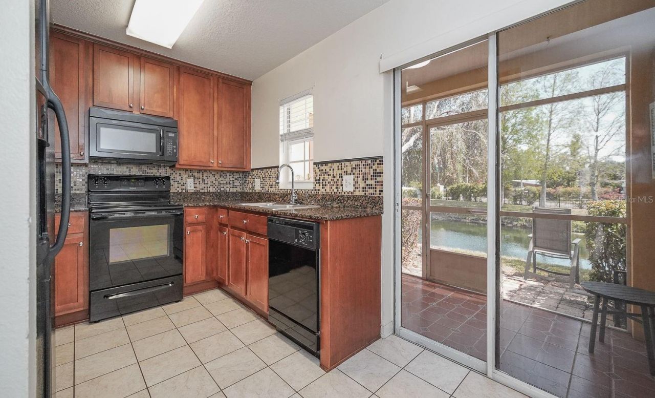 176 Coquina Bay Dr Drive , Saint Petersburg, FL 33705 Photo