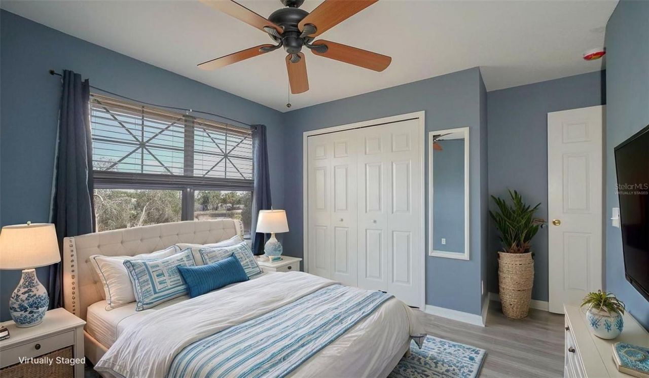 176 Coquina Bay Dr Drive , Saint Petersburg, FL 33705 Photo