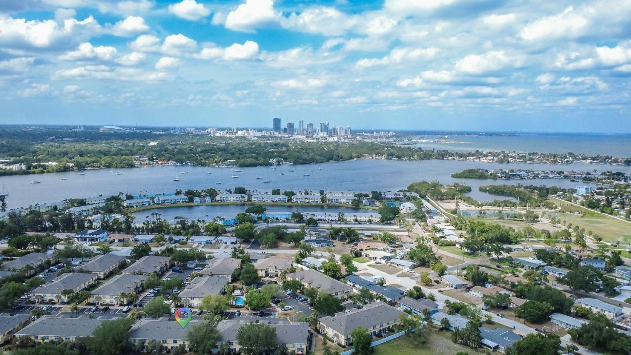 176 Coquina Bay Dr Drive , Saint Petersburg, FL 33705 Photo