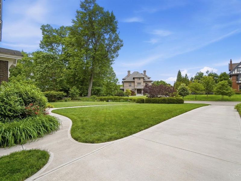 3966 Rose Hill Avenue, Cincinnati, OH 45229 Photo 4