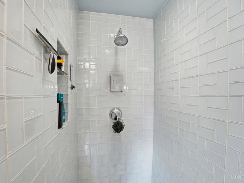 3966 Rose Hill Avenue, Cincinnati, OH 45229 Photo 41