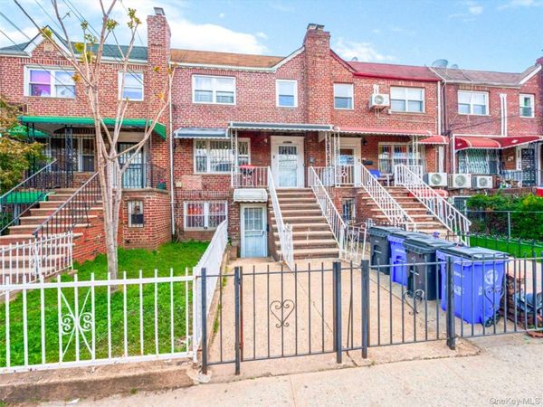 8920 Avenue B , Brooklyn, NY 11236