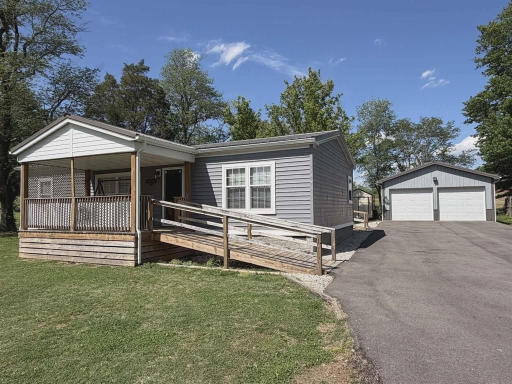 5715 Old Hwy 54, Owensboro, KY 42366 Main Photo