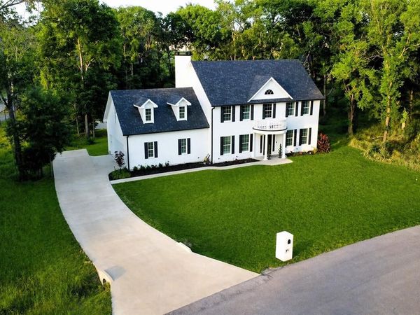 656 Calmwater Court , Mabank, TX 75143