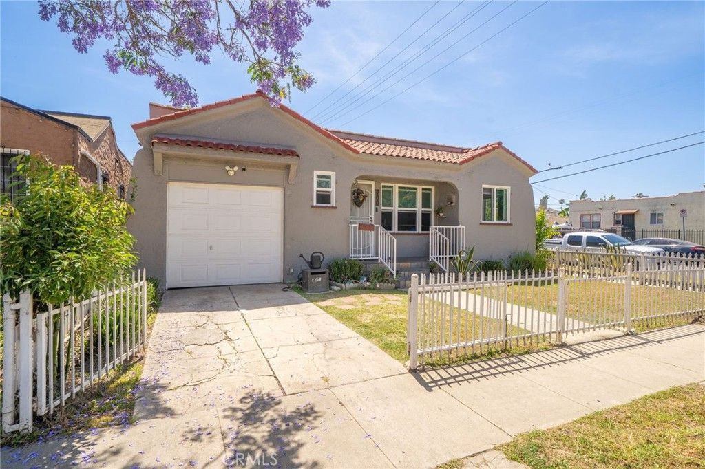 700 E 77th, Los Angeles, CA 90001 Main Photo