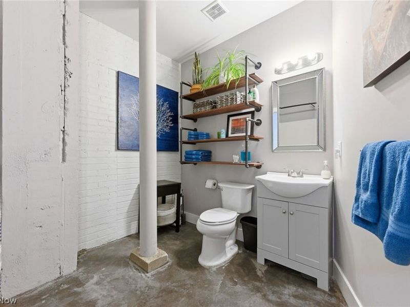 8205 Franklin Boulevard, Unit 3, Cleveland, OH 44102 Photo 17