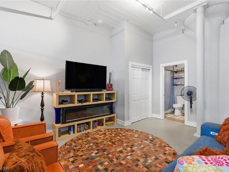 8205 Franklin Boulevard, Unit 3, Cleveland, OH 44102 Photo 25