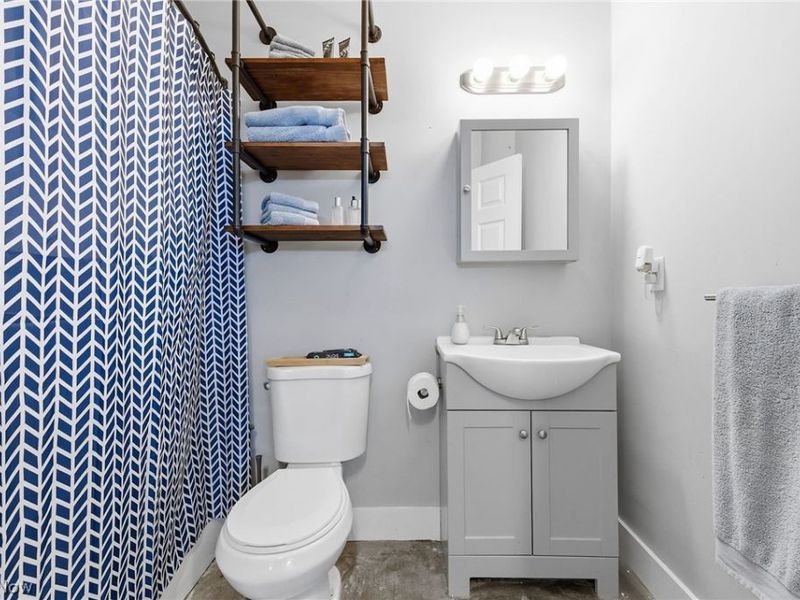 8205 Franklin Boulevard, Unit 3, Cleveland, OH 44102 Photo 28