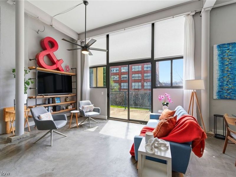 8205 Franklin Boulevard, Unit 3, Cleveland, OH 44102 Photo 4