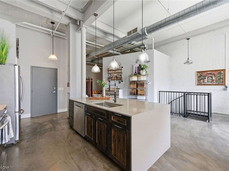 8205 Franklin Boulevard, Unit 3, Cleveland, OH 44102 Photo 8