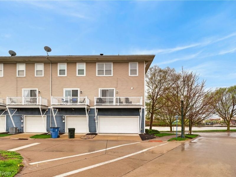 303 Arizona Avenue, Lorain, OH 44052 Photo 36
