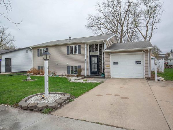 120 S Woodworth Street, Algona, IA 50511