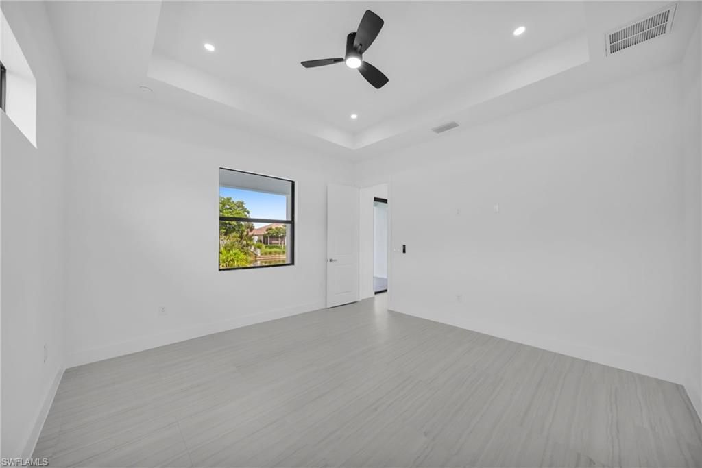 3539 NE 14th Pl , Cape Coral, FL 33909 Photo