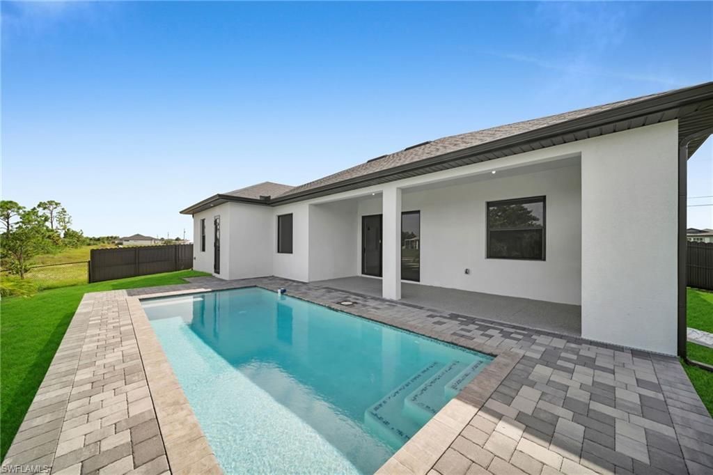 3539 NE 14th Pl , Cape Coral, FL 33909 Photo