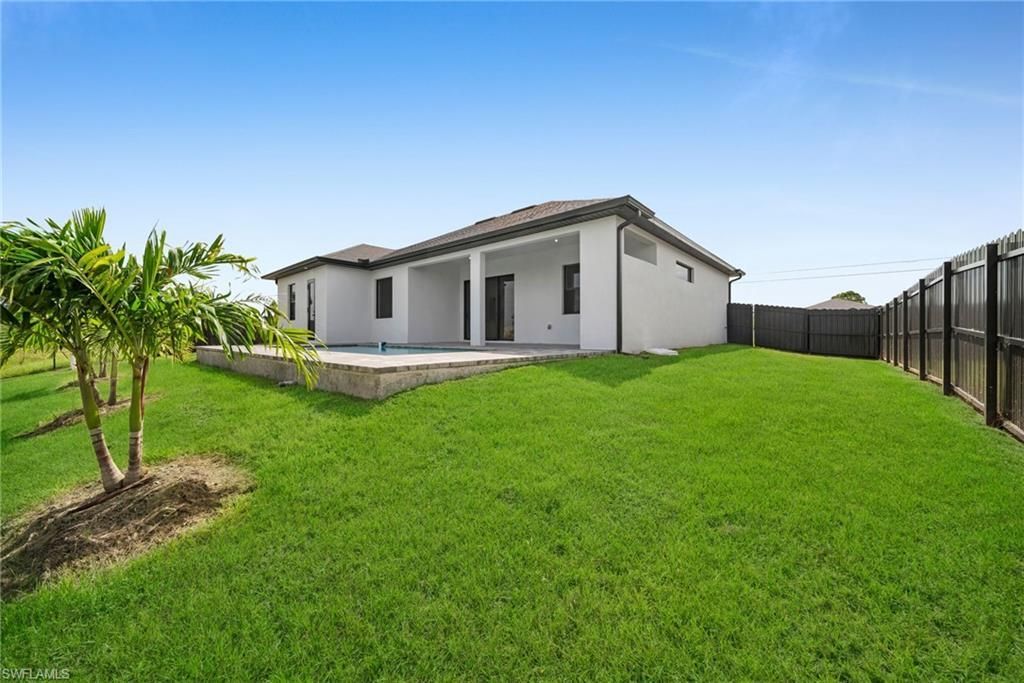3539 NE 14th Pl , Cape Coral, FL 33909 Photo