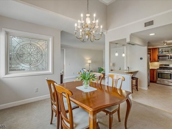 13 Franklin Pl, Morristown, NJ 07960
