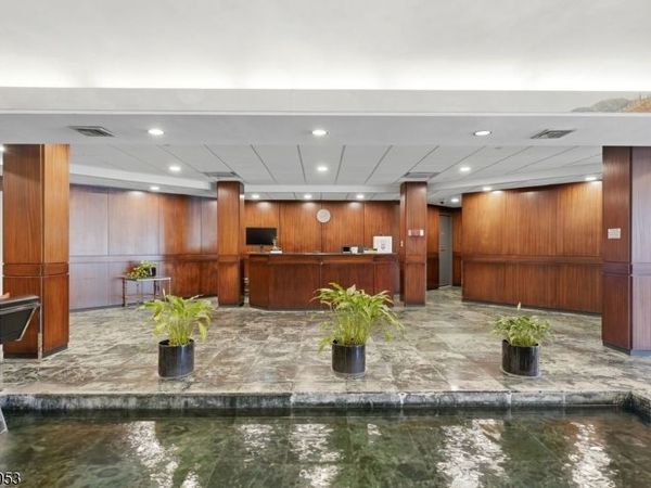 609 W South Orange Ave, South Orange, NJ 07079