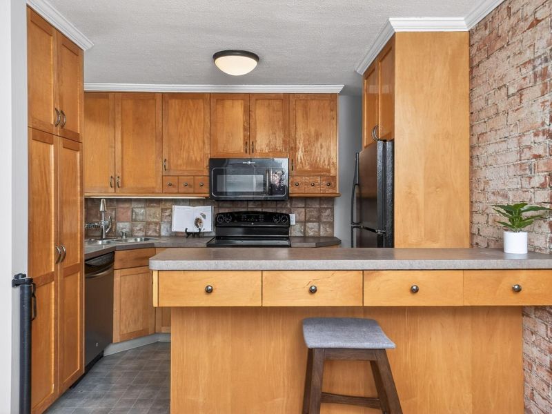 4065 Indianola Avenue, Unit 2A, Columbus, OH 43214 Photo 13