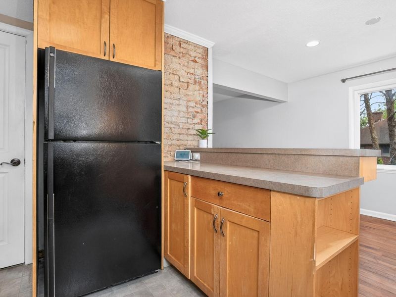 4065 Indianola Avenue, Unit 2A, Columbus, OH 43214 Photo 15