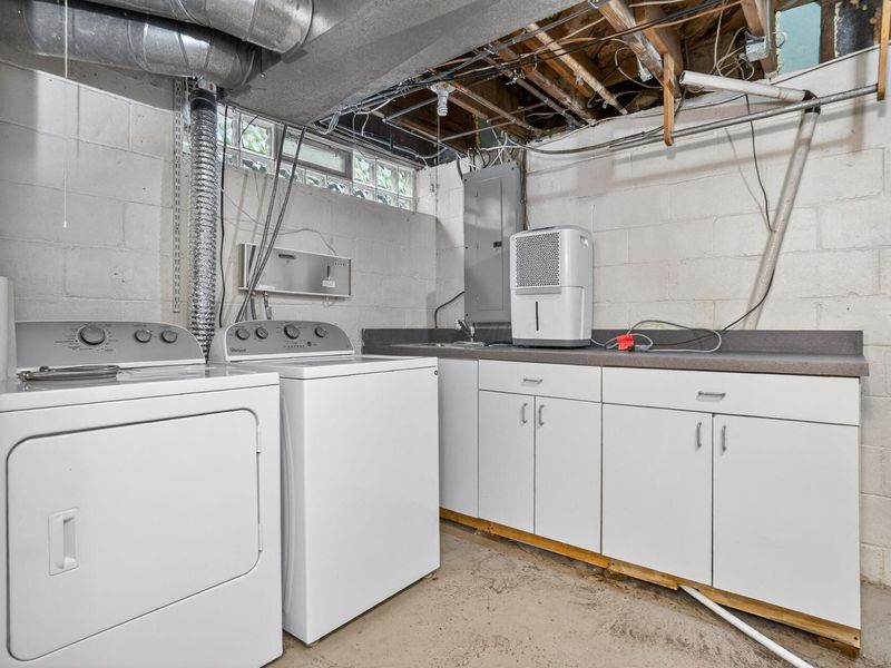 4065 Indianola Avenue, Unit 2A, Columbus, OH 43214 Photo 39