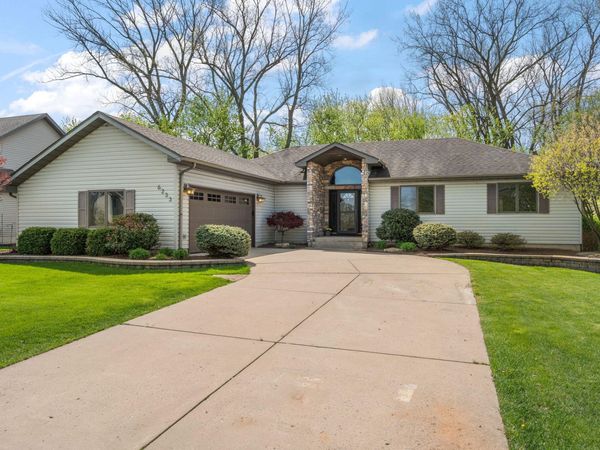 6233 76th Avenue, Schererville, IN 46375