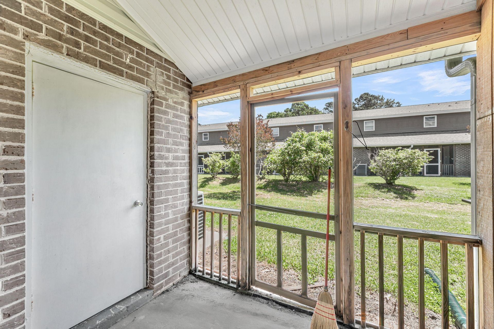 1713 Boone Hall Drive Photo 13