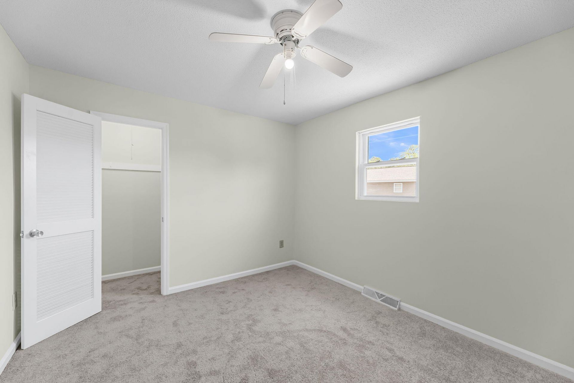 1713 Boone Hall Drive Photo 8