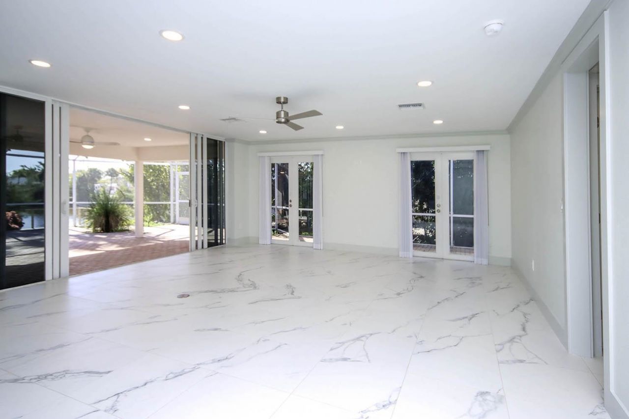 1054 Blue Heron Dr, Sanibel, FL 33957 Photo